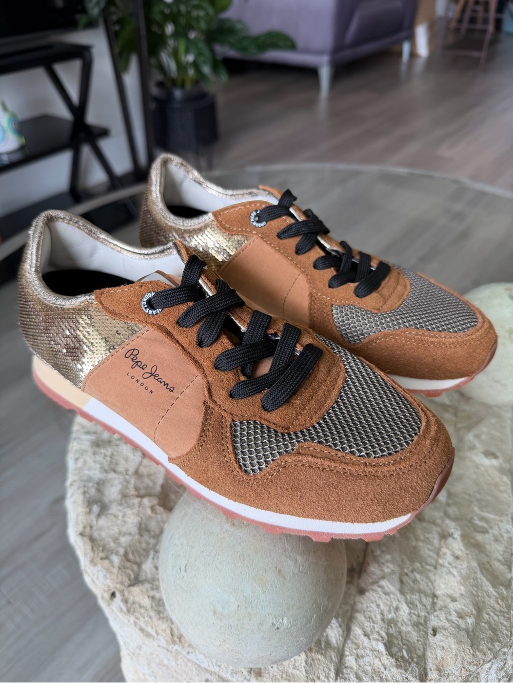 Pepe Jeans London Sneakers Women’s Size 6.5 Gold Metallic Suede Shoes